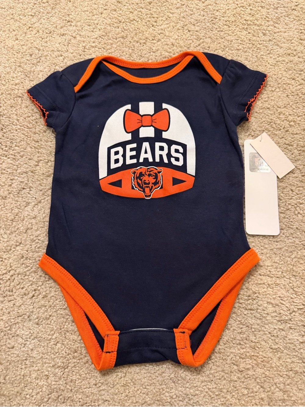 NWT:  NFL Chicago Bears One Piece Body Suit. Baby 12 Months